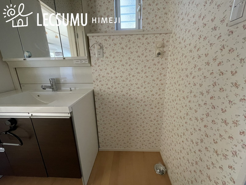姫路市的形町的形／中古戸建のランドリースペース