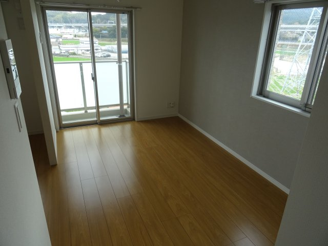 プレステージ飯氏の居間・リビング