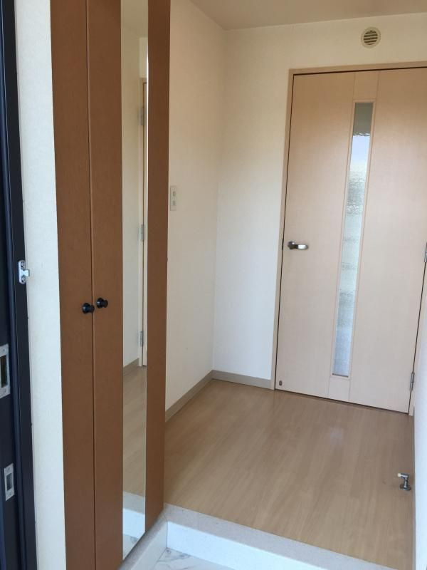 エレガントヴェルスの居間・リビング