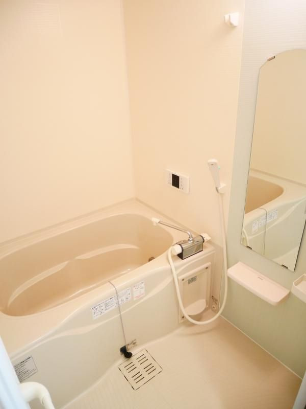 サクセス伊都の浴室