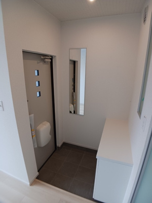 【玄関】 | アスフォート