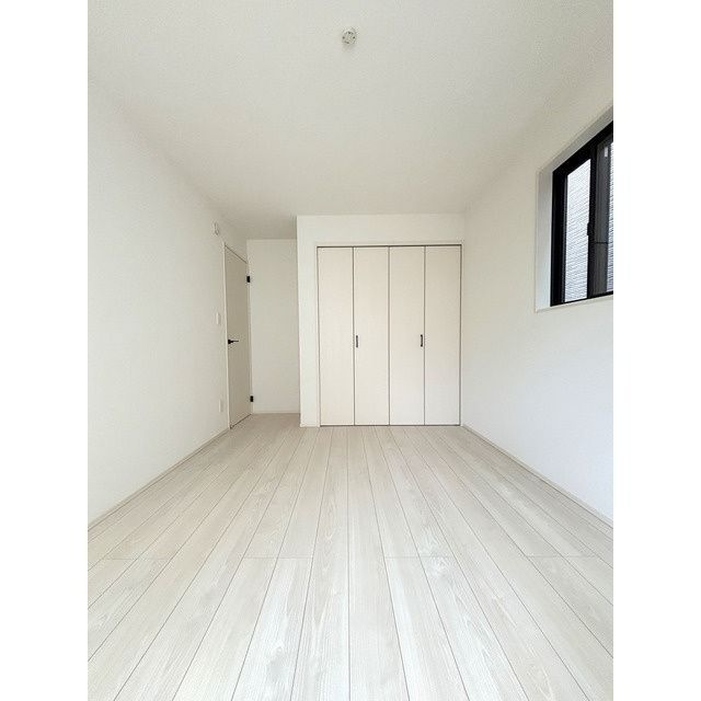 ４０８７志木市柏町２０期６棟４号棟の洋室
