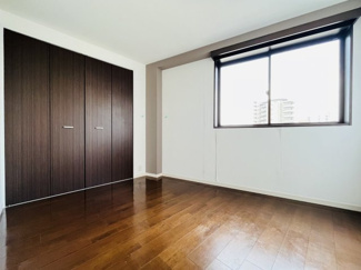 【寝室】ハイウッド栄