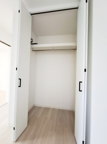 リブレメゾン西宮北口Ⅱの収納