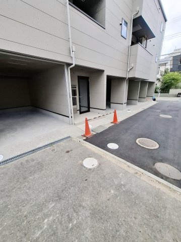 リブレメゾン西宮北口Ⅱのエントランス