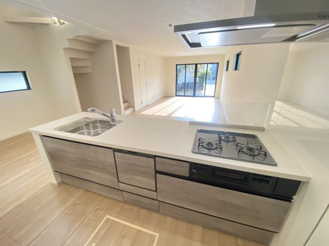 『八王子市新築戸建て』八王子市元本郷町3-28-6【仲介手数料無料】　１０期|～仲介手数料無料☆八王子ひなた不動産～八王子市元本郷町　新築戸建て