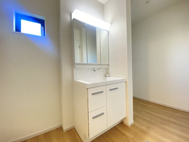 『八王子市新築戸建て』八王子市元本郷町3-28-6【仲介手数料無料】　１０期|～仲介手数料無料☆八王子ひなた不動産～八王子市元本郷町　新築戸建て