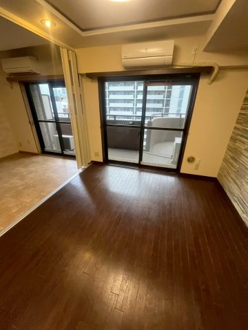 ライオンズマンション北梅田の居間・リビング