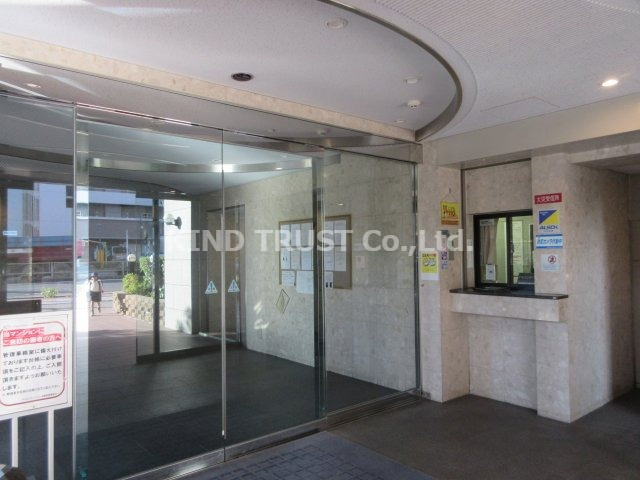 ライオンズマンション北梅田のエントランス|毎日通るエントランスはこのようになっています