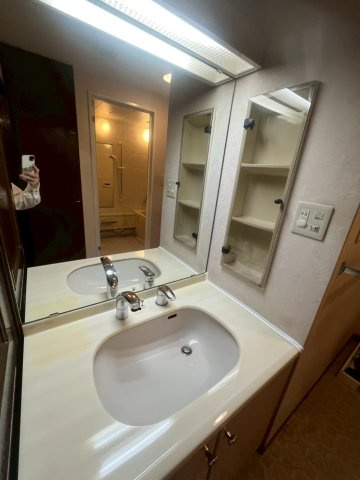 ライオンズマンション北梅田の洗面所