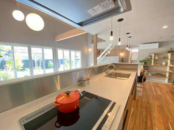 ユニテクノス黒江モデルハウスのキッチン