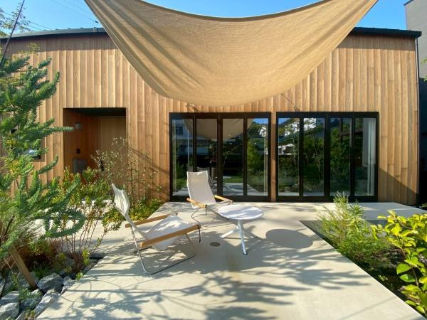 ユニテクノス黒江モデルハウスの庭|オシャレなテラス