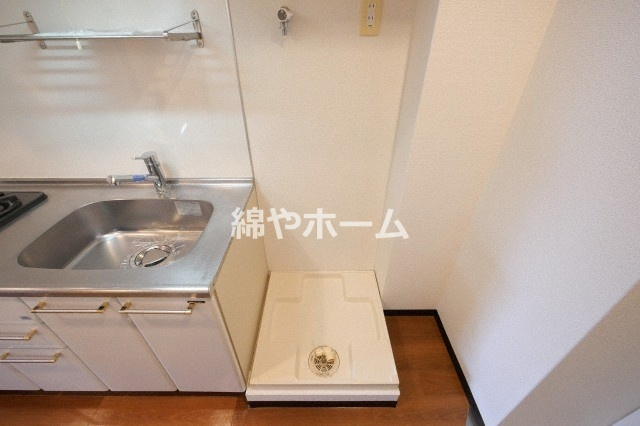 東小橋Ⅱ番館のキッチン|使いやすいキッチンです