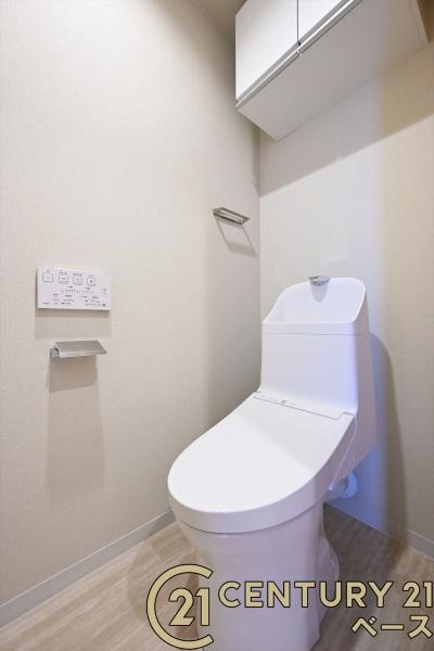 東急ドエル大和八木アネックスＣ棟のトイレ|■現地撮影写真■ウォシュレット完備！トルネード洗浄・フチなし形状でお手入れも楽々ですね！