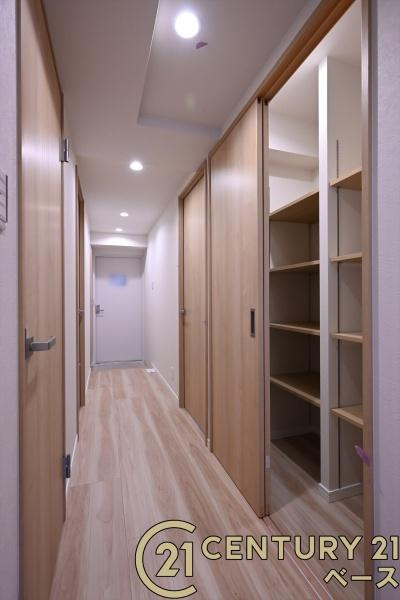 東急ドエル大和八木アネックスＣ棟の内装|■現地撮影写真■こちらは廊下部分です！