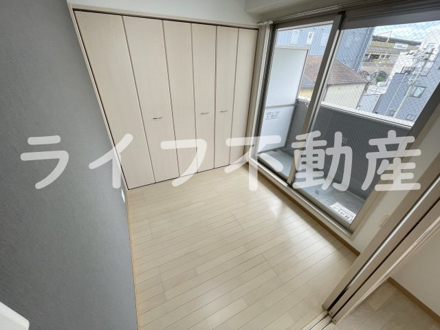 シティコート布施駅前の洋室|コンパクトで使いやすい洋室です