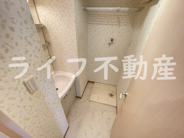 シティコート布施駅前の洗面所|スペースが確保できる洗面所です