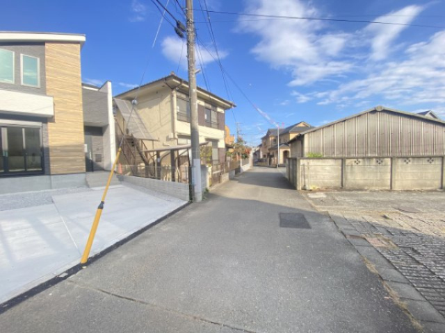 祝成約済み　八王子市　元本郷町　新築戸建て　１０期の前面道路含む現地写真|～仲介手数料無料☆八王子ひなた不動産～八王子市元本郷町　新築戸建て
