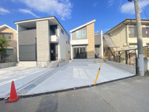 祝成約済み　八王子市　元本郷町　新築戸建て　１０期の駐車場|～仲介手数料無料☆八王子ひなた不動産～八王子市元本郷町　新築戸建て
