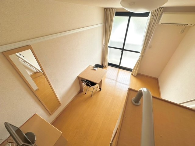 レオパレスグランド　オープリーの居間・リビング|ゆったりとした居間です