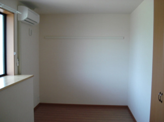 【内装】 | パインツリー　つくば | 洋室