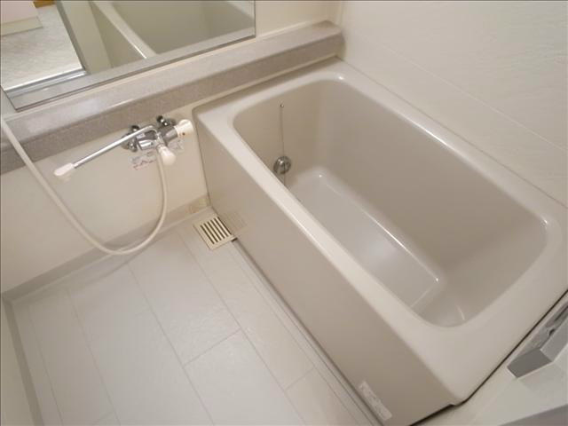 ブランジュ水広の浴室