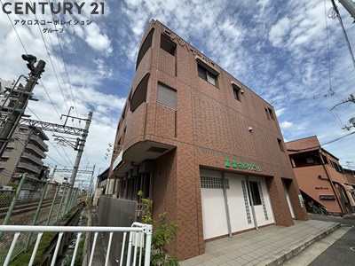 オートロック・敷地内駐輪場完備