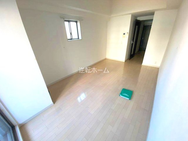 エステムプラザ名古屋・栄プレミアム　名古屋市賃貸　仲介手数料無料の居間・リビング