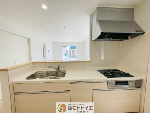 大川市津　新築建売のキッチン