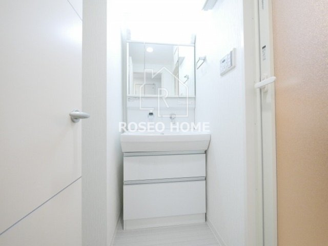 サンセール海老江の洗面所|同マンション別部屋：参考写真