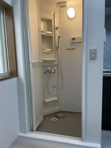 ホワイトハイムのシャワールーム
