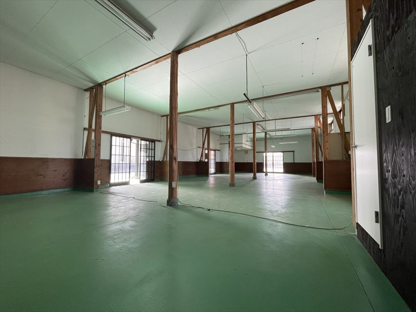 下野田貸店舗の内装