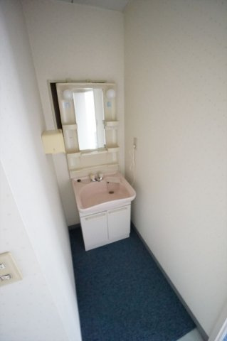 ＴＭビルの洗面所|302