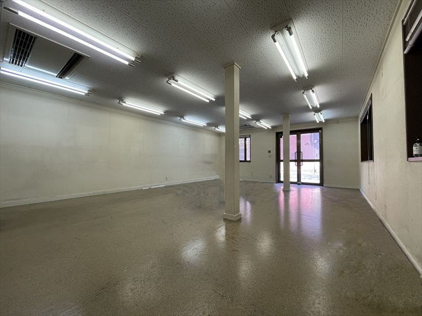 太田ビル貸店舗　の内装