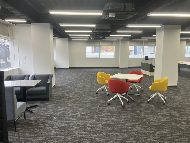 ＪＦＮセンタービルの内装