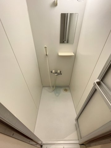 津田メディカルビルのシャワールーム