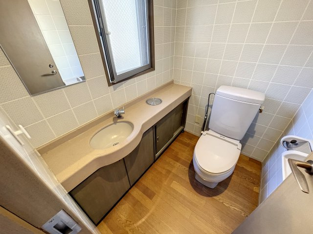 津田メディカルビルのトイレ