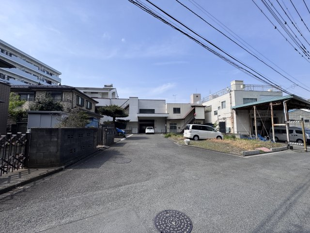 田中貸事務所のその他|前面道路