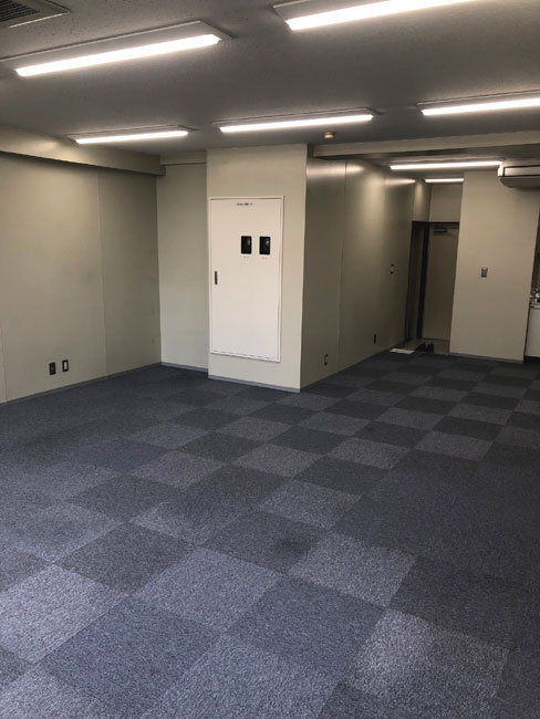 杉山ビルの駐車場