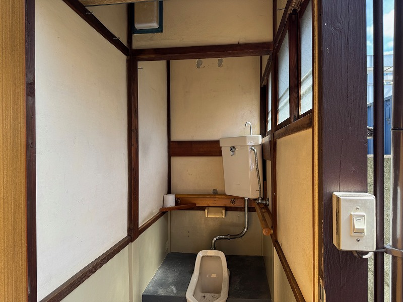 山田店舗の内装