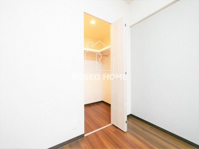 ショウエイ靭の収納|同マンション別部屋：参考写真