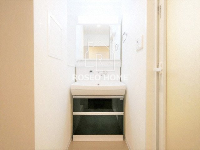 ショウエイ靭の洗面所|同マンション別部屋：参考写真