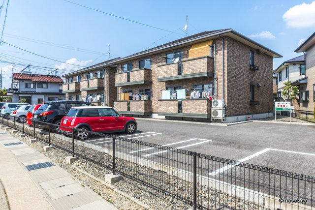 ラフィネス高田の外観