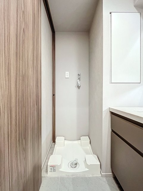 ピアース銀座レジデンスの設備|室内洗濯機置場