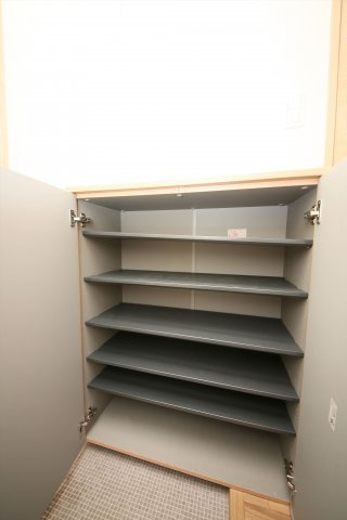 ビューテラス富貴の収納