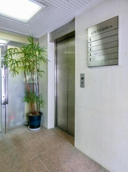 紀尾井町金田ビルの内装