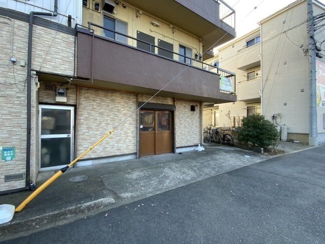 サンハイツ山岸の外観