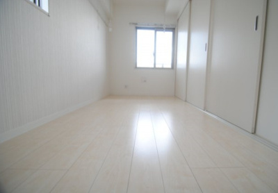 【寝室】 | エル・グリシーヌ | 開放的な寝室です