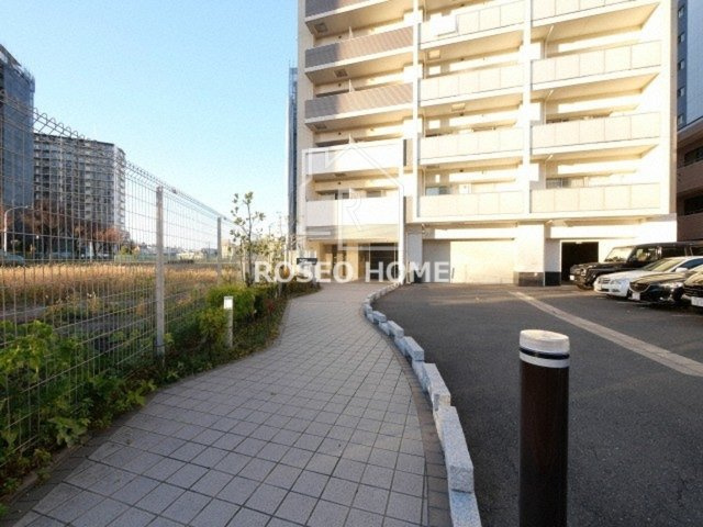 ラフィーネレジデンスのエントランス