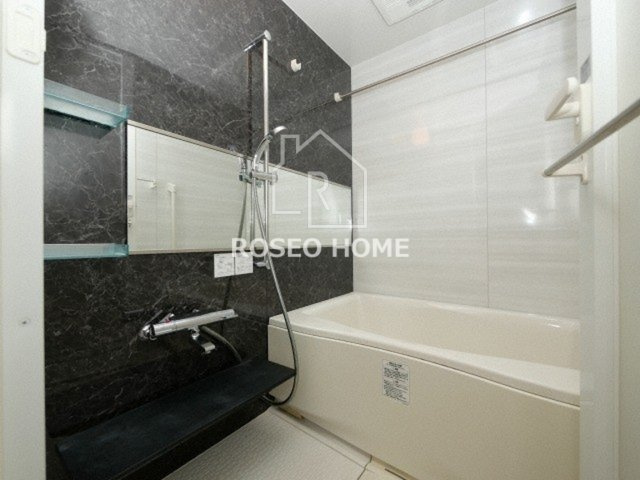 ラフィーネレジデンスの浴室